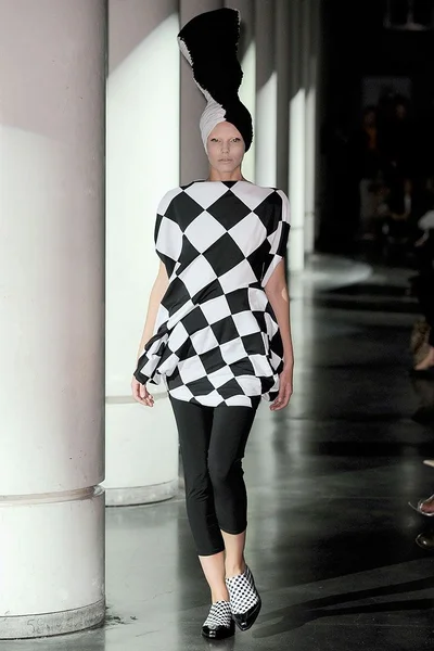 Look 20